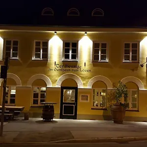 Hotel Der Heurige Im Zum Loewen